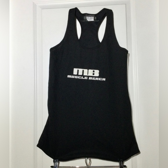 Muscle beach tank - Picture 3 of 3